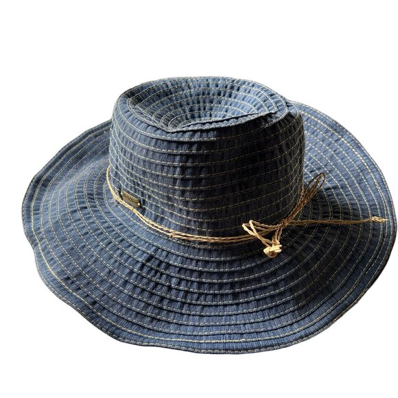 Sun ‘N’ Sand Shapeable Denim Bucket Hat - Picture 1 of 3